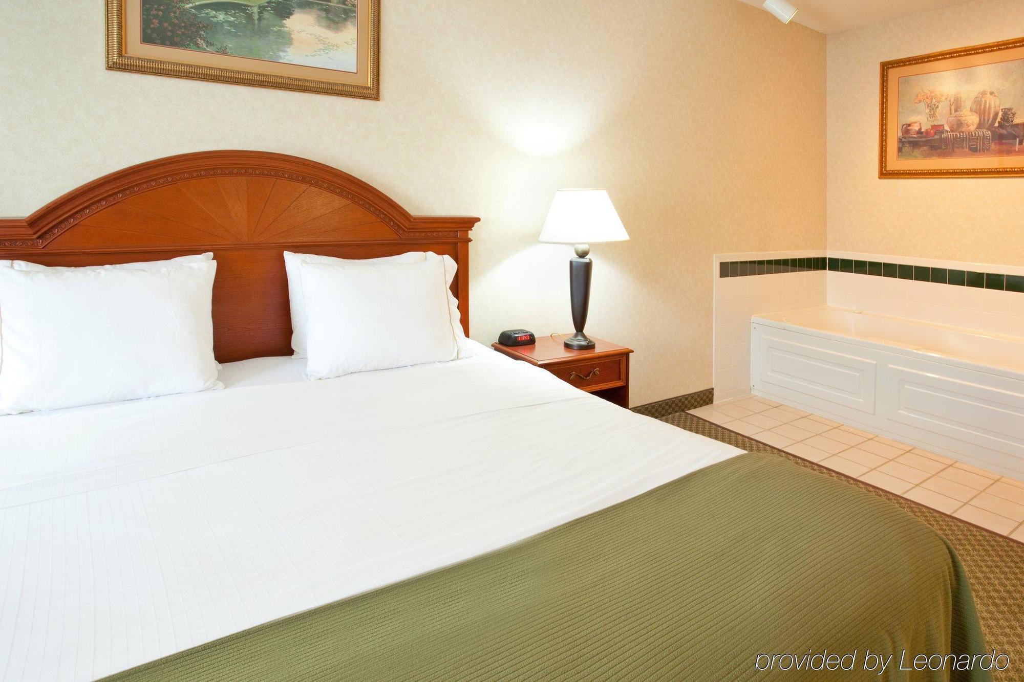 Holiday Inn Express Hotel & Suites Elkhart-South By Ihg Kültér fotó