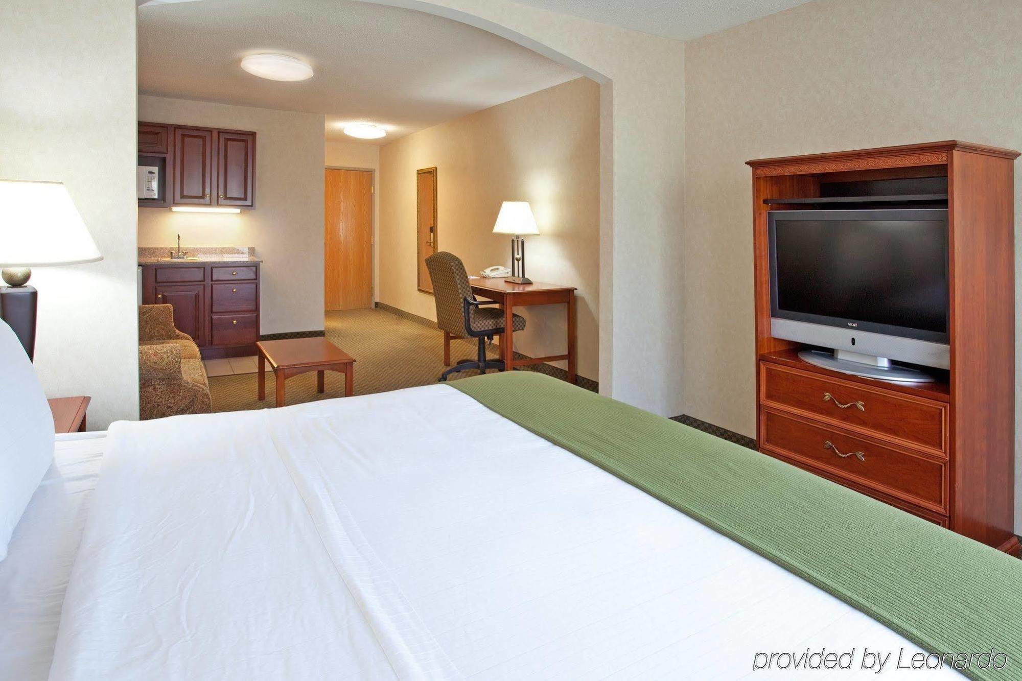 Holiday Inn Express Hotel & Suites Elkhart-South By Ihg Kültér fotó